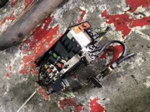 Peugeot 5008 2009 - 2016 Battery Terminal
