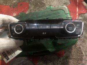 BMW 216D F46 Air Conditioning Switch