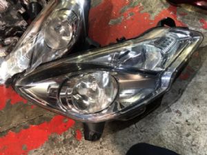 Citroen DS3 DS3 2009-2016 R Headlight (Halogen)