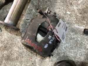 Volkswagen Beetle A5 2012-2018 RF Disc Brake Caliper