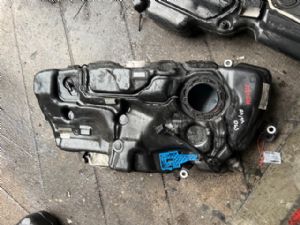 Volvo S90 V90 2017-On Fuel Tank
