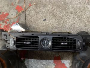 Jaguar XJ Series XJ6 Dash Vent Surround Centre
