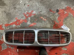 Jaguar XJ Series XJ6 Grille