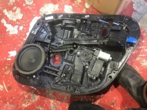 Volvo S90 V90 2017-On RR Door Regulator Motor