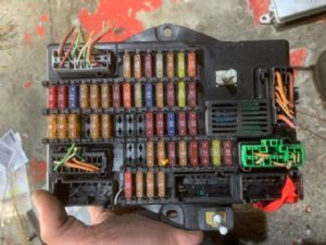 Jaguar XJ Series XJ6 Fuse Box
