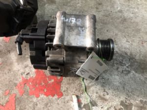Mercedes-Benz SLK R172 2011-2017 Alternator