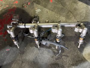 Mercedes-Benz SLK R172 2011-2017 Fuel Injector