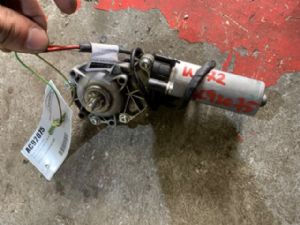 Mercedes-Benz SLK R172 2011-2017 Sun Roof Motor