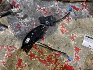 Mercedes-Benz SLK R172 2011-2017 L Roof Catch