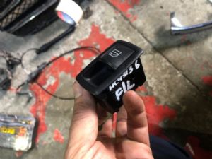 Mercedes-Benz R Class R-Class 2010-on LF Window Switch