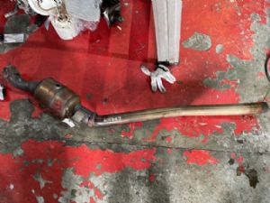 Mercedes-Benz R Class R-Class 2010-on Catalytic Converter
