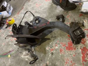 BMW 216D F45 RR Knuckle
