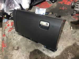 Porsche Cayenne 958 2011-2014 Glove Box