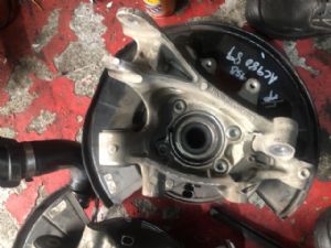 Porsche Cayenne 958 2011-2014 LR Knuckle