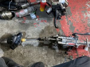 Porsche Cayenne 958 2011-2014 Airbag Steering Column