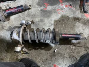 Porsche Cayenne 958 2011-2014 RR Shock Absorber