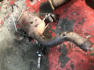 Porsche Cayenne 958 2011-2014 Catalytic Converter