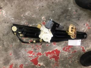 BMW 740Li F02 2008-2012 LR Door Regulator Motor