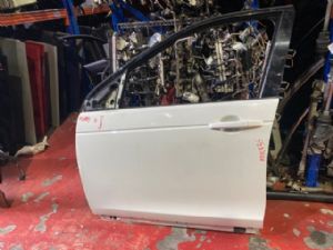 Land Rover Discovery Sport L550 2016-2018 LF Door Complete