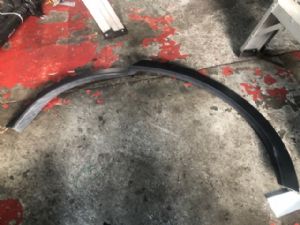 Land Rover Discovery Sport L550 2016-2018 LR Wheel Arch Moulding