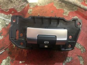 Land Rover Discovery Sport L550 2016-2018 Handbrake Switch