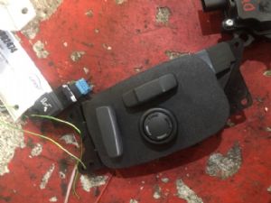 Land Rover Discovery Sport L550 2016-2018 LF Seat Switch