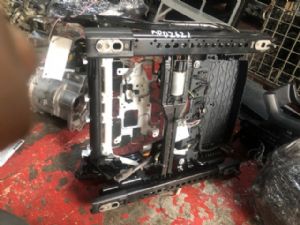 Land Rover Discovery Sport L550 2016-2018 LF Seat Base