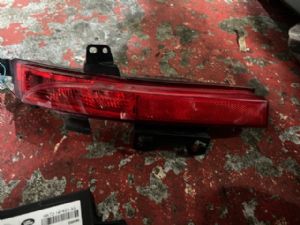 Land Rover Discovery Sport L550 2016-2018 LR Bumper Reflector