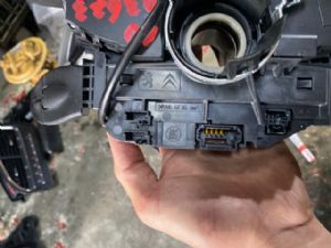 Peugeot 5008 2009 - 2016 Indicator Switch
