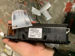 Peugeot 5008 2009 - 2016 Dash Display Unit