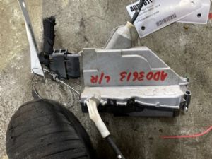 Peugeot 5008 2009 - 2016 LR Door Actuator