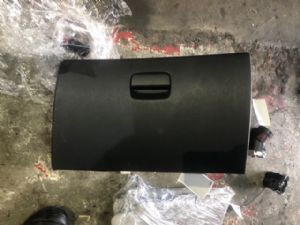 Peugeot 5008 2009 - 2016 Glove Box
