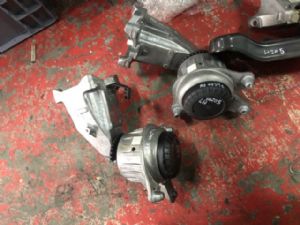 Mercedes-Benz C Class W205 2014-2018 Right Engine Mount