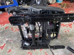 Mercedes-Benz GLC 250 C253 2015-2019 RF Seat Base