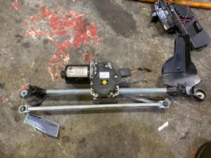 BMW 428i F32 2013 - 2016 Front Wiper Motor