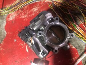 Mercedes-Benz E Class C207 2013-2016 Throttle Body