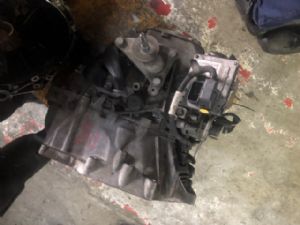 Peugeot 5008 2009 - 2016 Automatic Transmission