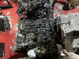 Peugeot 5008 2009 - 2016 Engine Assembly