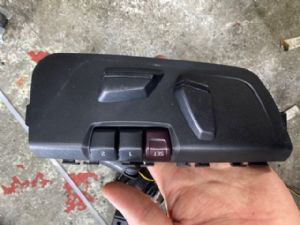 BMW X1 F48 2015-2018 RF Seat Switch