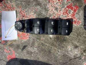 BMW 6 Series F12 640i F12 RF Window Switch