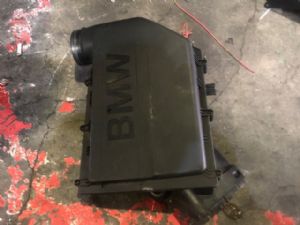 BMW 6 Series F12 640i F12 Air Cleaner Assembly EFI Air Box
