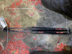 Audi Q5 8.5R 2013-2017 Tailgate Struts (Set)