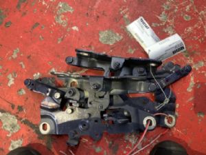 BMW M6 F06/F12/F13 2012-2018 R Bonnet Hinge 