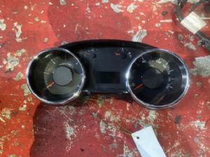 Peugeot 5008 2009 - 2016 Speedo