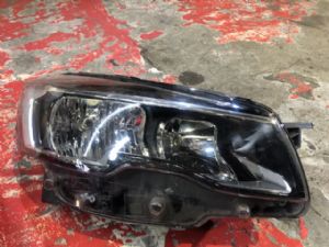 Peugeot 508 508 2010-2014 R Headlight (Halogen)