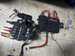 Mercedes-Benz GLC 250 C253 2015-2019 Battery Terminal