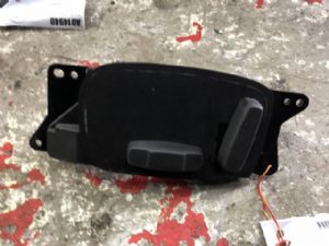 Jaguar F-Pace X761 2016-on LF Seat Switch