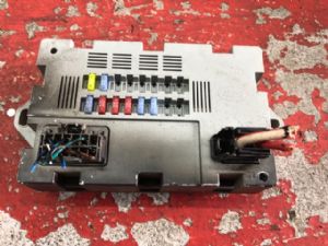 Jaguar F-Pace X761 2016-on Rear Fuse Box