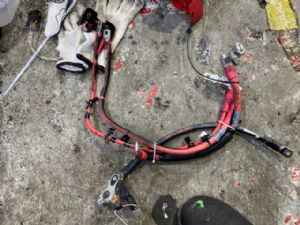 Jaguar F-Pace X761 2016-on Battery Terminal