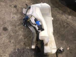 Jaguar F-Pace X761 2016-on Front Washer Bottle